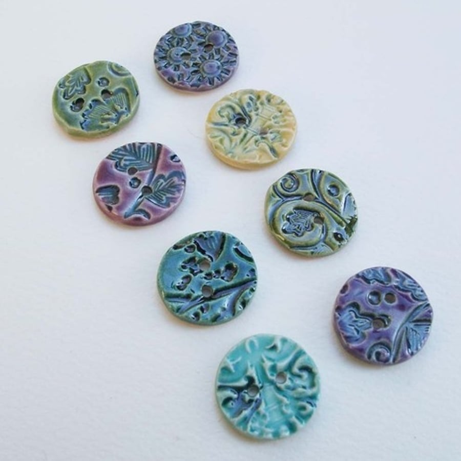 Set of 8 multi-coloured ceramic buttons