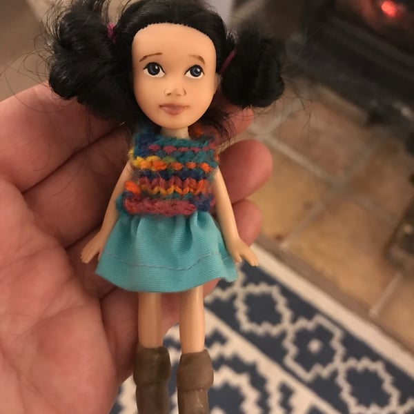 Mini festival folk dolls