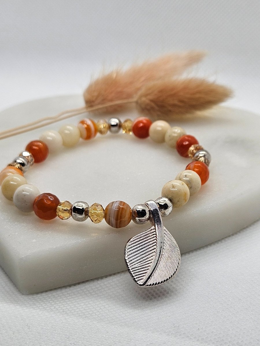 Agate and czech crystal silver leaf charm stretch bracelet