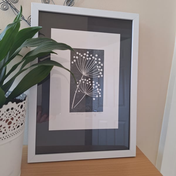 Original linoprint of Cow Parsley seed head. A5 size