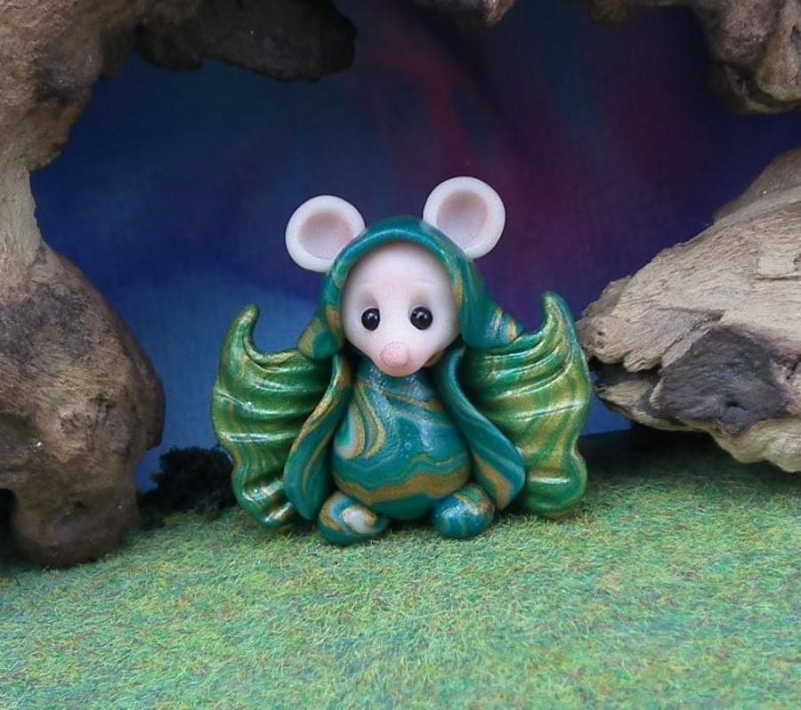 Winged Downland Mouse Angel 'Bracken' OOAK Sculpt by Ann Galvin Gnome Village