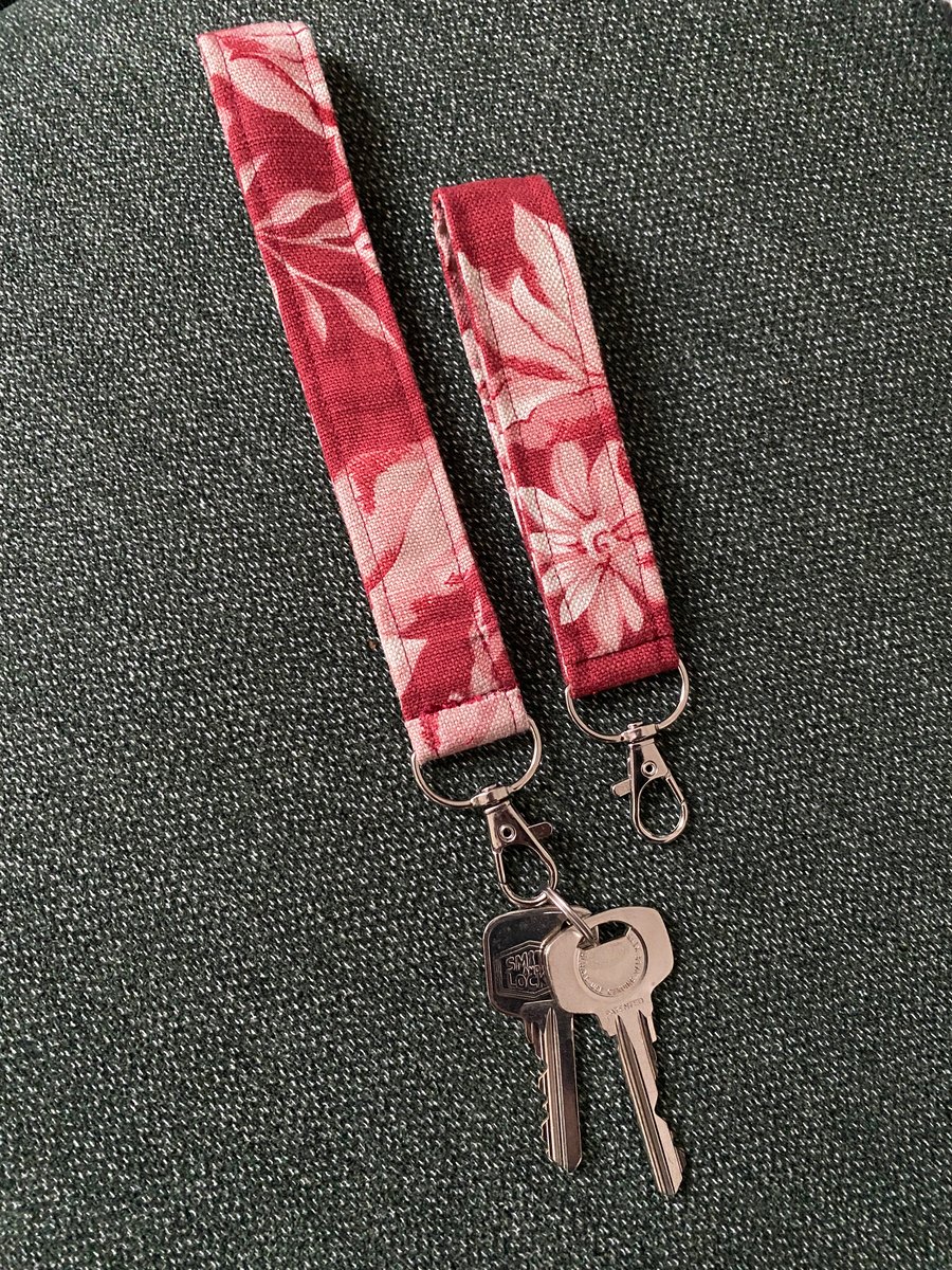 Wrist strap keyring - Pink Floral