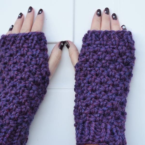 Gloves Knitted Super  Chunky Fingerless   in Heather Shade 