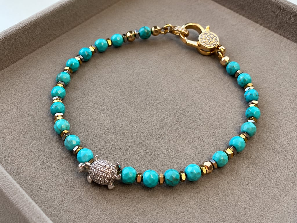 Handmade Stabilised Turquoise Bracelet – Rhodium & 14K Gold Plated Details