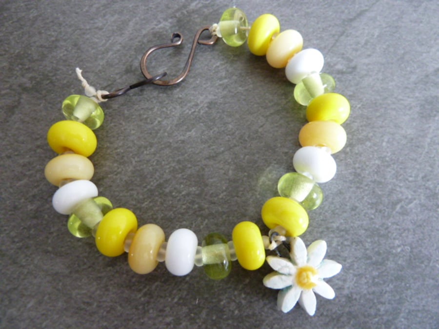 daisy chain bracelet