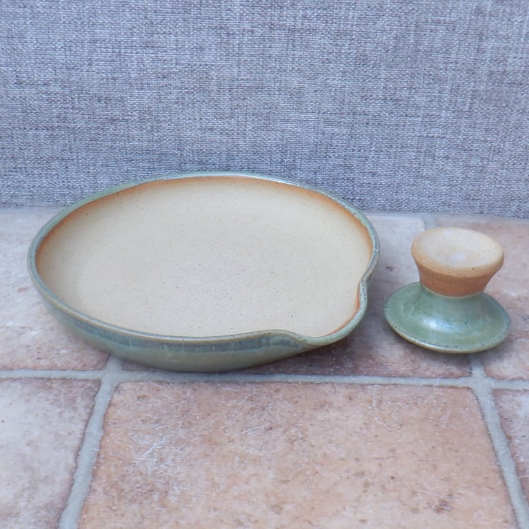 Pestle and mortar spice herb grinder stoneware hand thrown pottery ceramic