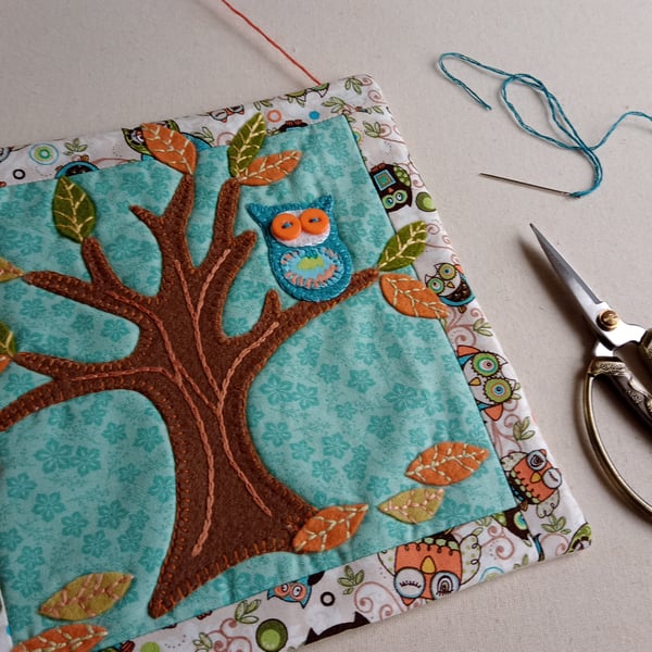 Sewing craft kit - hand appliqued owl picture