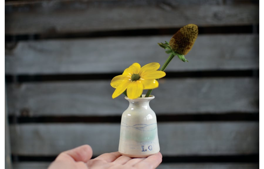 Beach-comber bud vase - Hand made ceramics