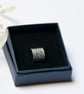 Chunky ear cuff with a "sea pebble" pattern - Image 4