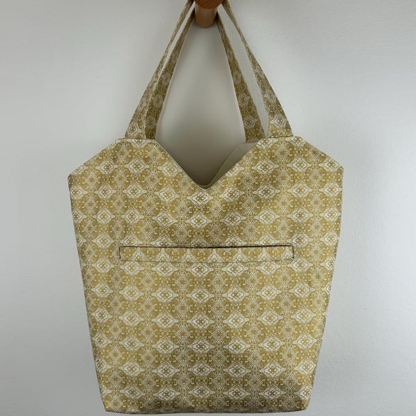 Handmade Cotton Tote Bag: Vintage Floral Print, Welt Pocket