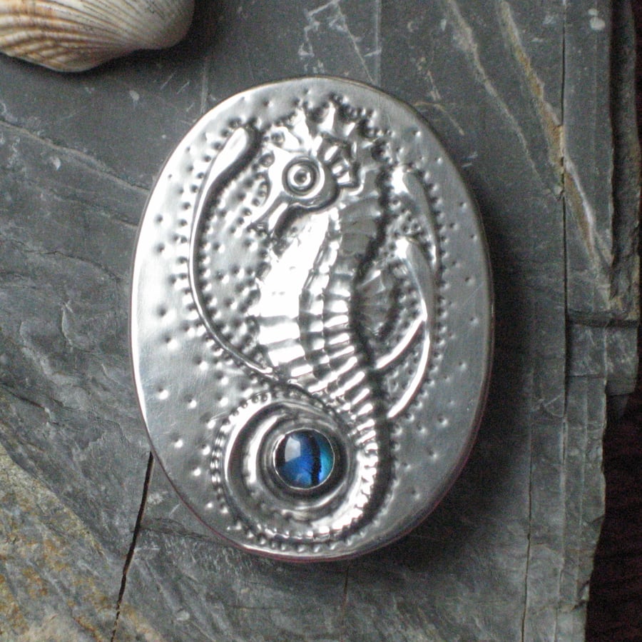  Silver Pewter Seahorse Brooch with Paua Shell