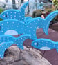 SHOAL OF 5 BLUE & WHITE FISH ORNAMENT MADE FROM NATURAL DRIFTWOOD FROM CORNWALL - Image 4