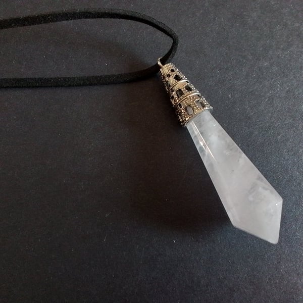 Rose quartz pendant. Birthday gift. Christmas gift.  Ref 509