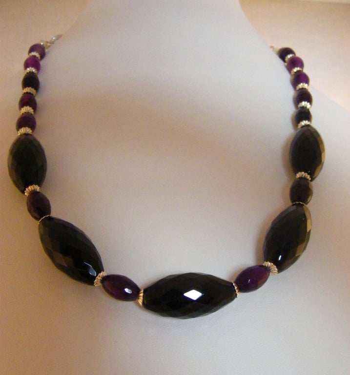Black and Purple Agate Gemstone Necklace