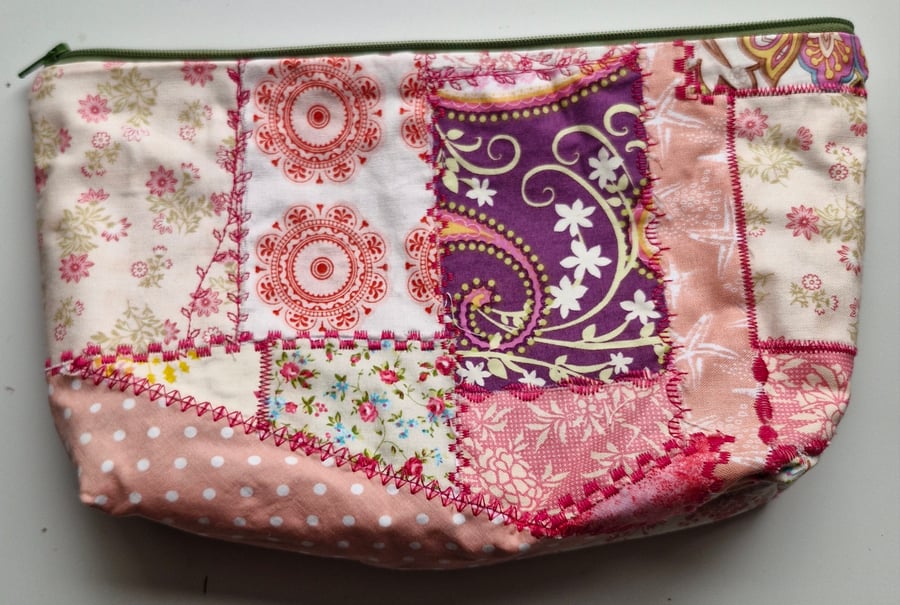 scrappy patchwork toiletry bag