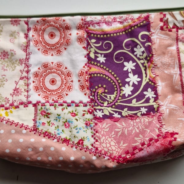 scrappy patchwork toiletry bag