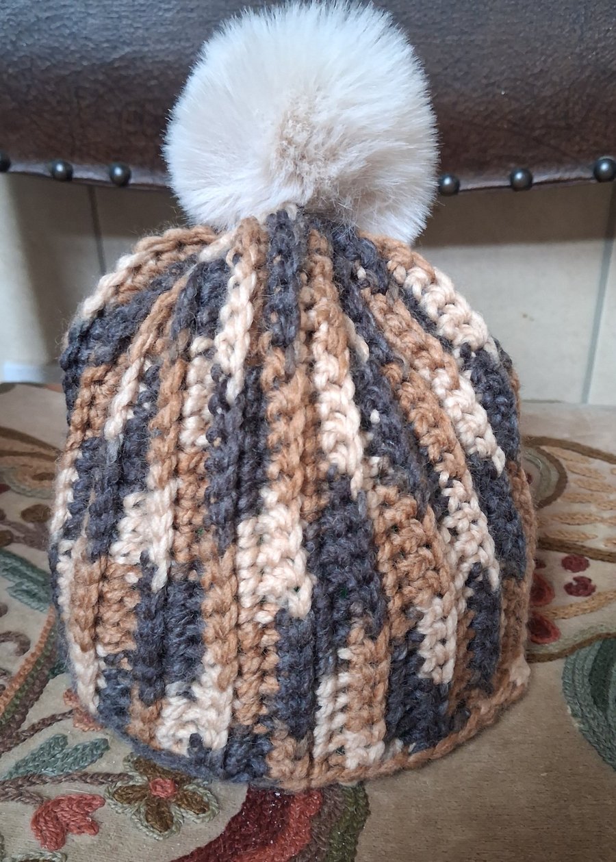 Child's crochet beanie with bobble 12 to 18mths