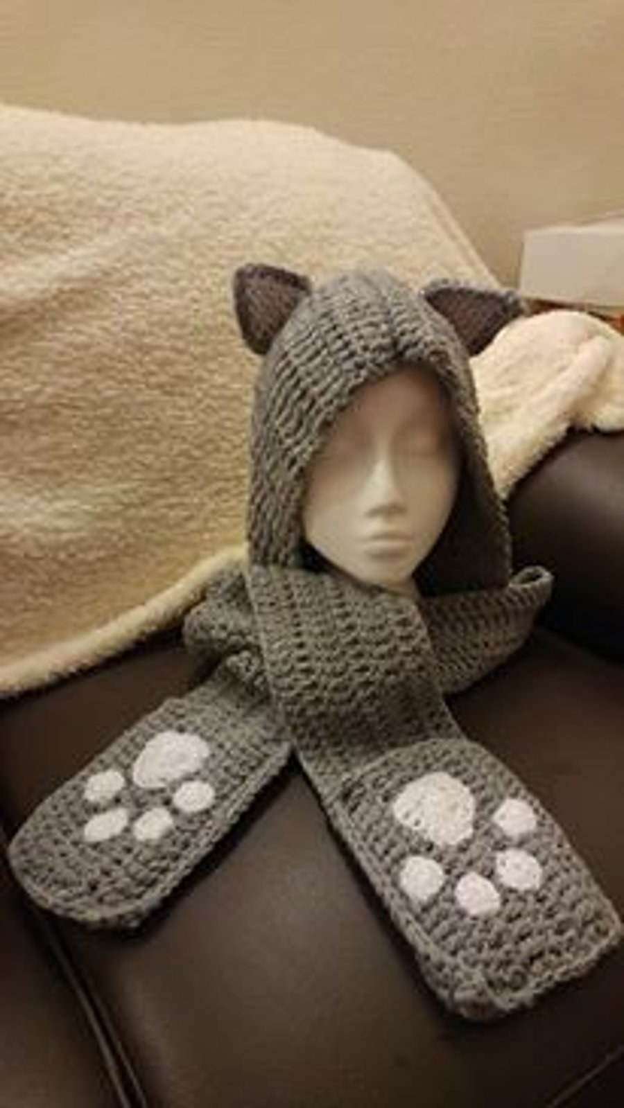 Cat Ears Hoody Scarf - Age7 -11 (can be made in adult and child sizes)