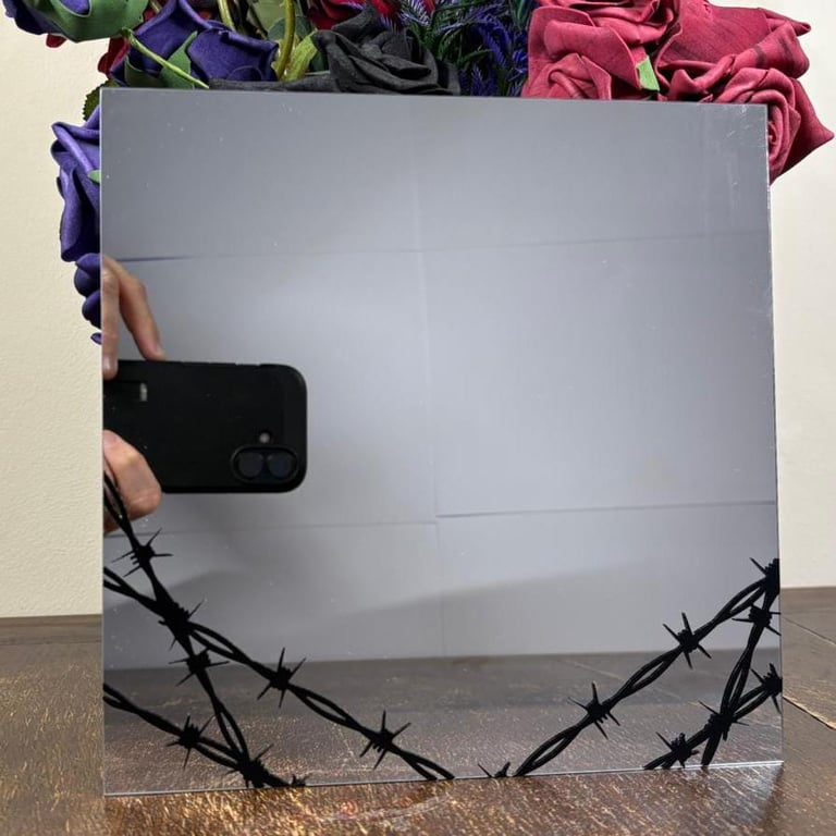 Pro wrestling barbed wire glass mirror 20.5cm x 20.5cm AEW WWE NJPW decorative