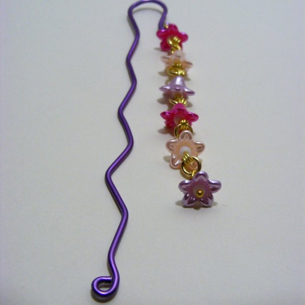 Pearlized Flower Bookmark