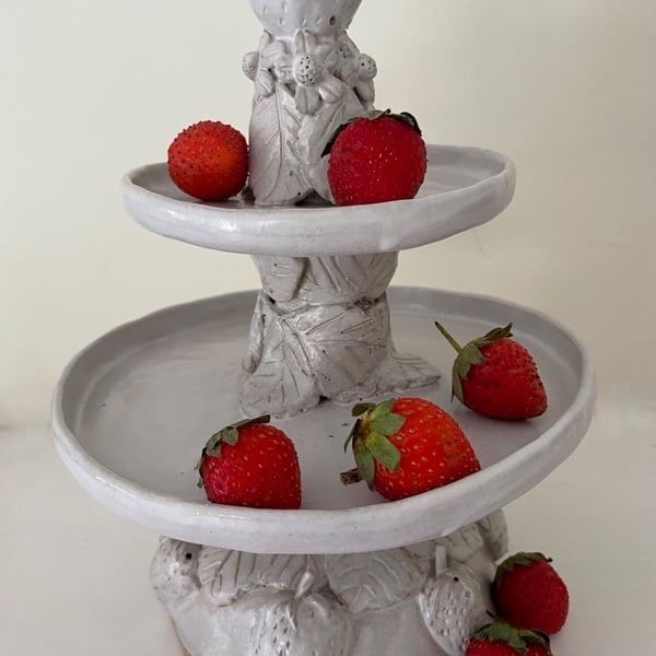 Small strawberry cake stand