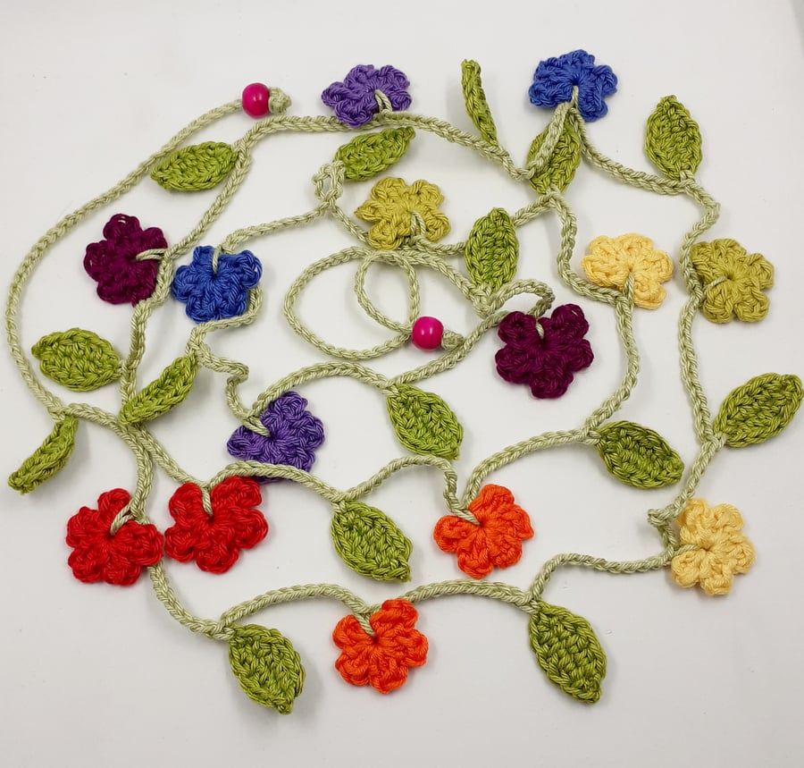 Crochet Rainbow Blossom Garland 