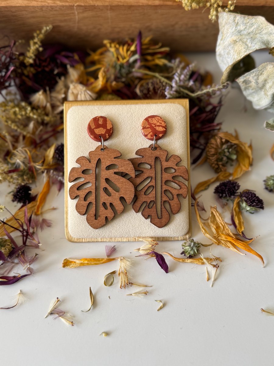 Wooden Leaves and Terracotta Earrings 
