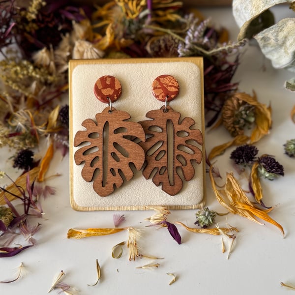 Wooden Leaves and Terracotta Earrings 