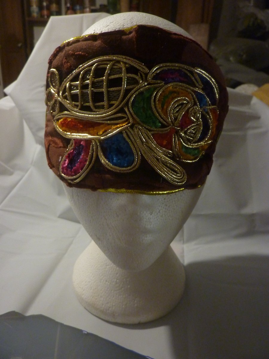 Luxury Velvet And Gold Embroidery Sleep Mask Padded 