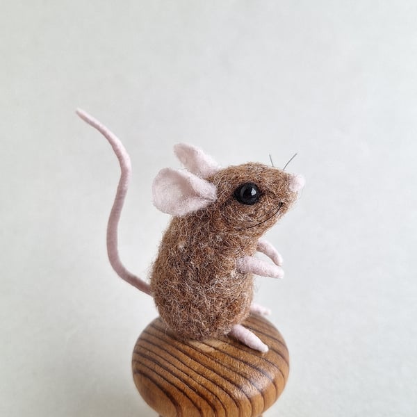 Felted Door Mouse