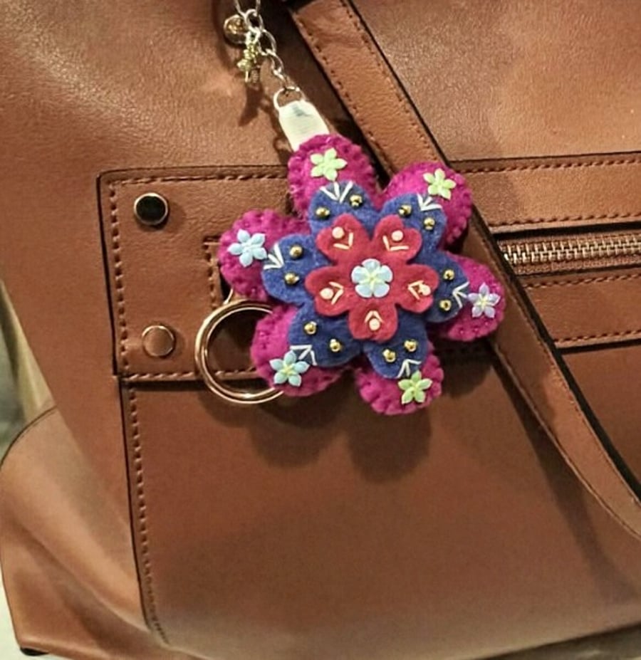 Embroidered Felt Flower bag Charm – Beaded pink Keyring Accessory