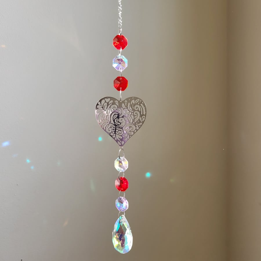Heart suncatcher, red and pink glass suncatcher rainbow maker 