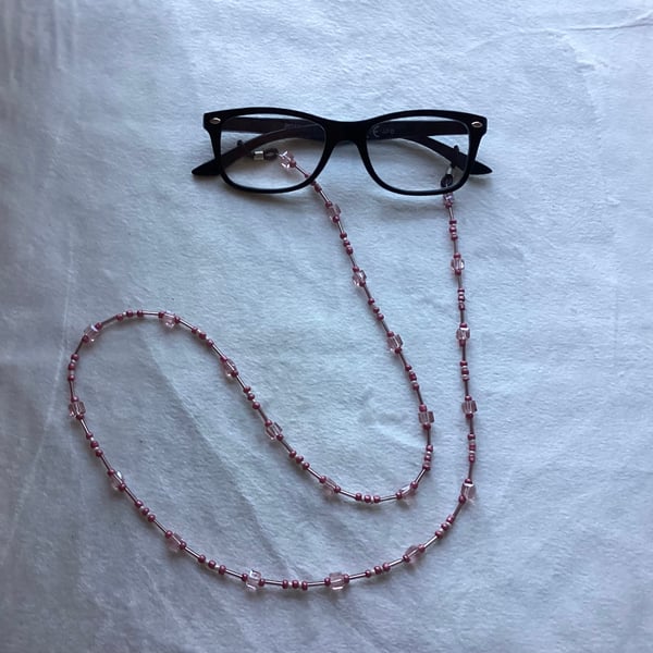 Glasses lanyard, beaded glasses chain.