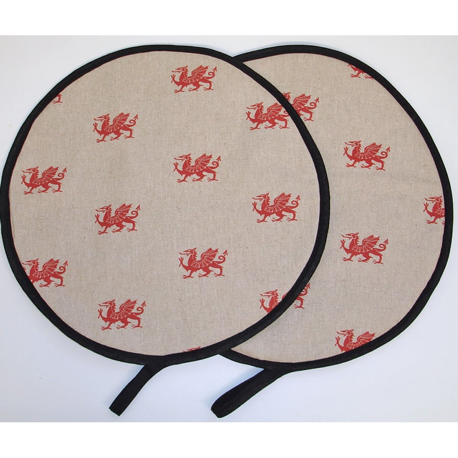 Welsh Dragon Red Pair of Aga Hob Lid Mats Pads Covers Y Ddraig Goch Cymru