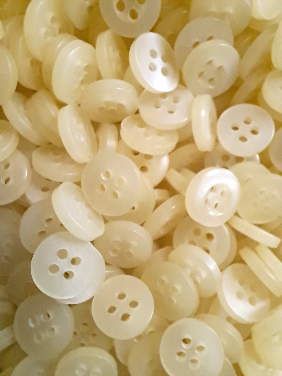 10mm, 4-hole off-white buttons in packs of 20, 50 or 100, small buttons