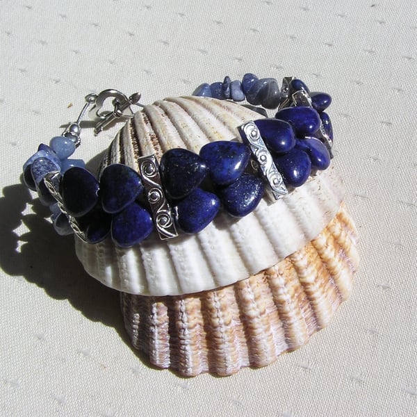 Blue Lapis Lazuli Hearts & Blue Aventurine Gemstone Beaded Bracelet 