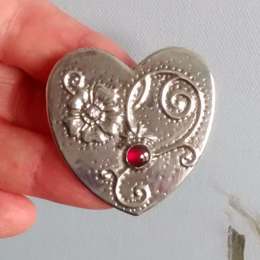 Strawberry Flower Heart Brooch with Garnet