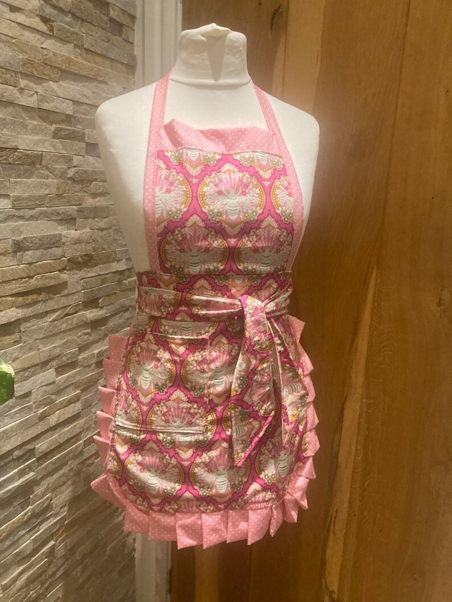 Ladies Apron