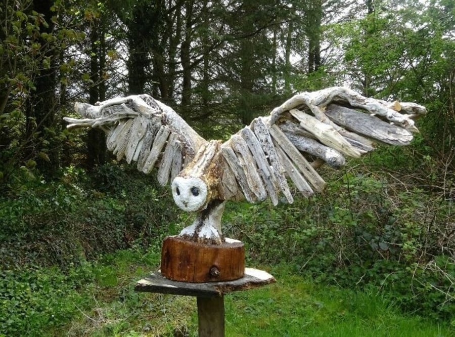 Barn Owl Garden Driftwood Sculpture