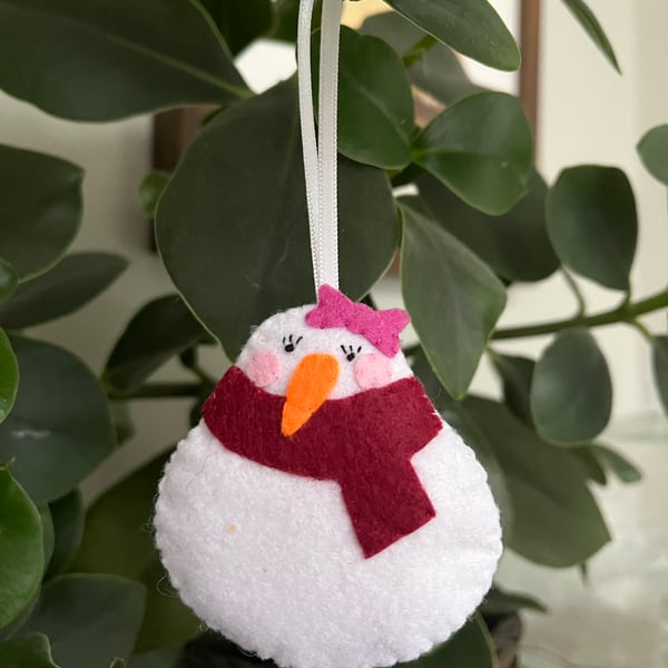 The Pretty One - Felt Snowman Decoration