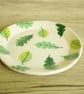 Small Circle Dish - Green Beech and Oak Leaves, Pattern - Image 1