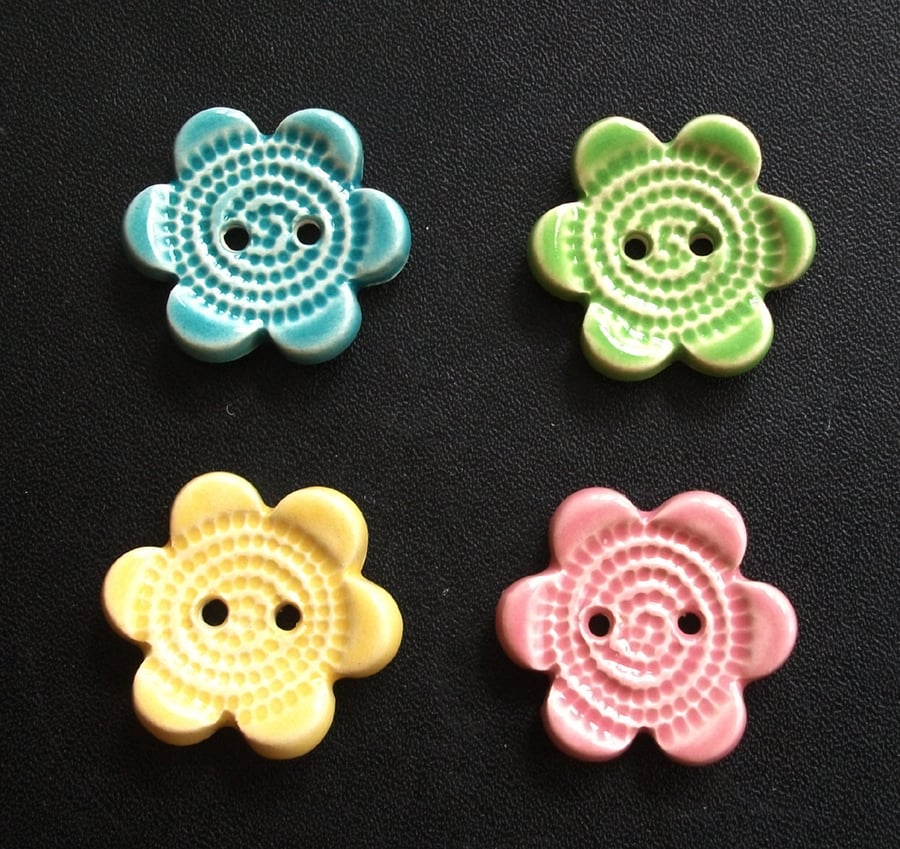 set of four large summery ceramic flower  buttons 