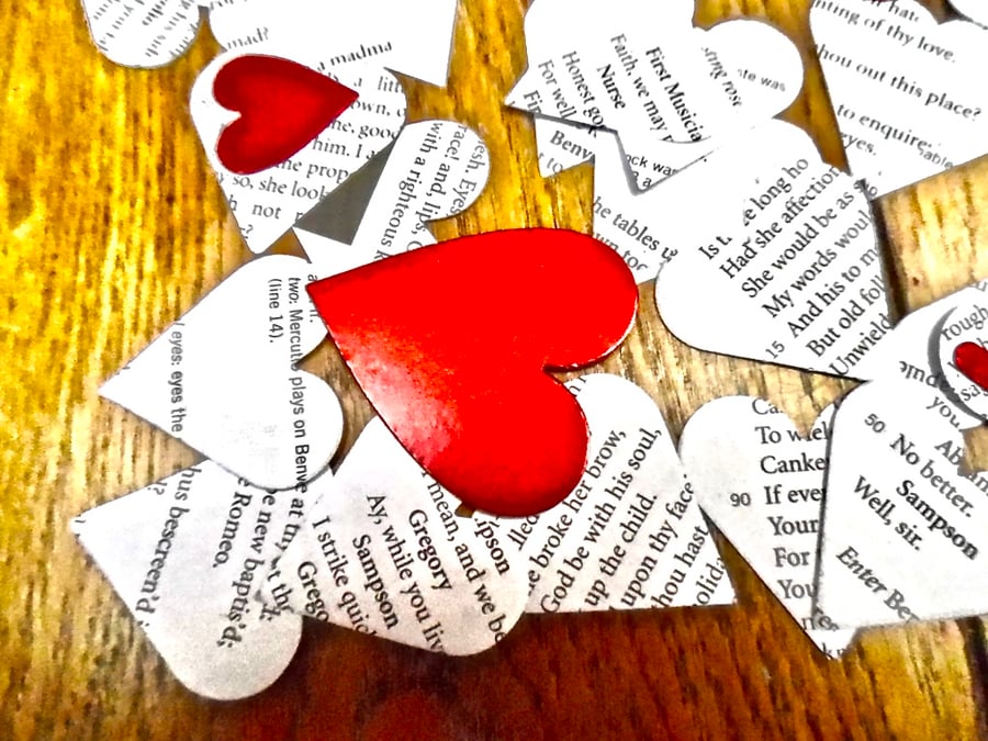 200 Romeo and Juliet Paper  Heart  Die Cuts Table Confetti