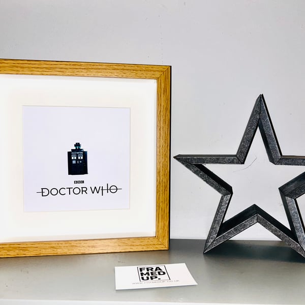 DOCTOR WHO - Framed Lego Tardis - Awesome Art