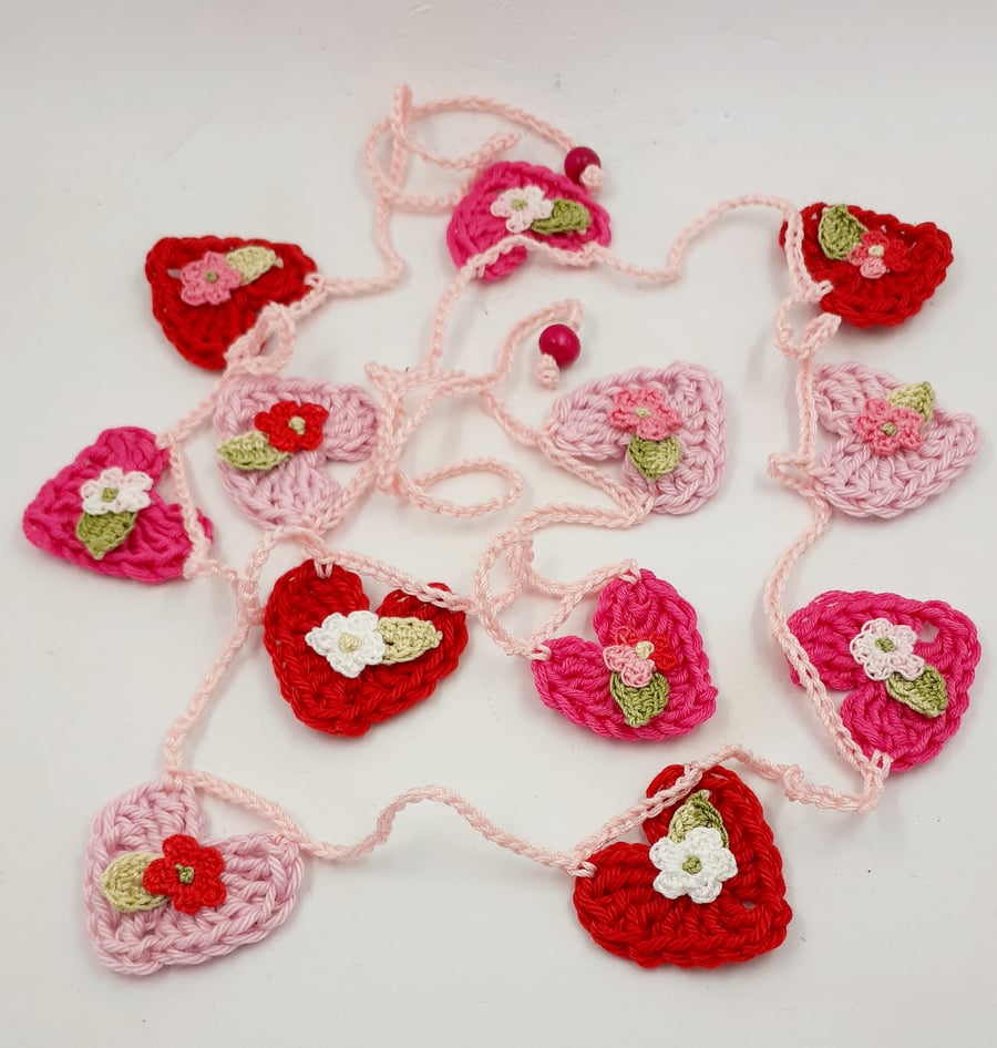 Crochet Hearts  and Flowers Mini Bunting in Pinks and Red