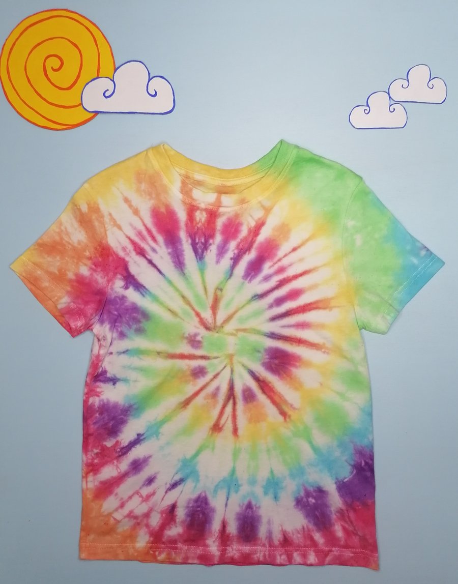 Kids Rainbow Tie Dye T-shirt  age 7-8