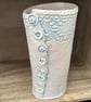 Blue and white vase - Image 2