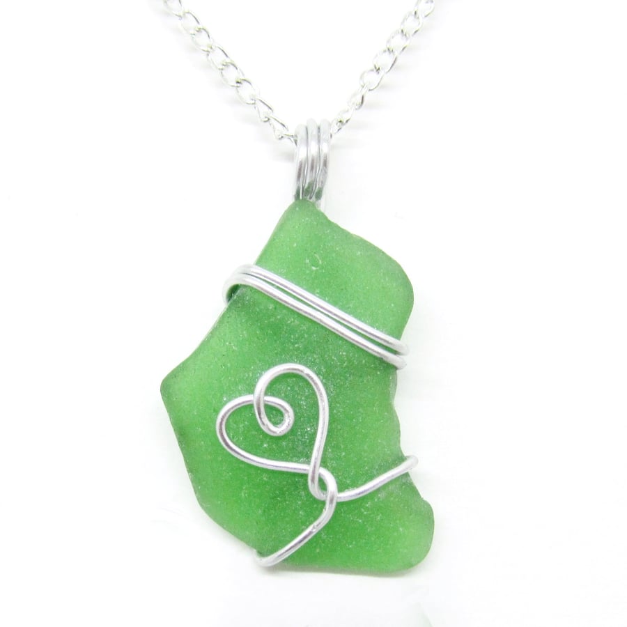 Handmade Green Heart Scottish Sea Glass Seaglass Wire-Wrapped Pendant Necklace