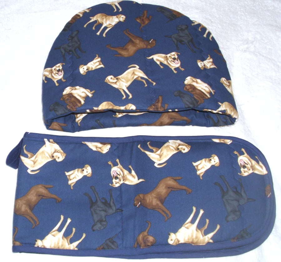 Labradors tea cosy and oven glove set