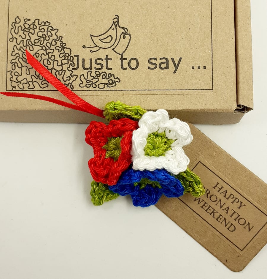 Crochet Red, White and Blue Flower Brooch - Alternative to a Greetings Card 